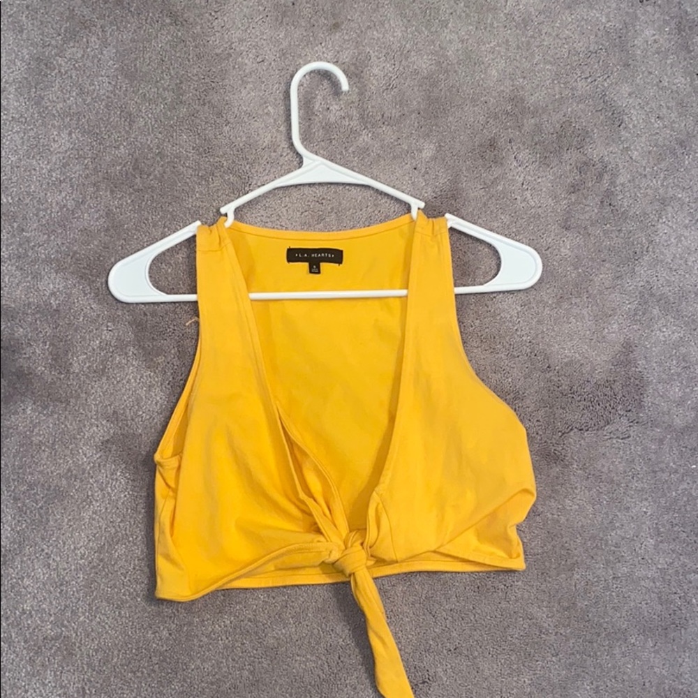 LA Hearts tie crop top